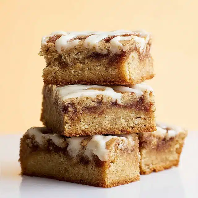 Cinnamon Roll Blondies 11 11 44